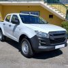 Isuzu - 5 lugares - Image 2