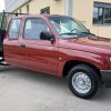 Toyota Hilux 4X2 - Bordeaux - Image 7