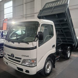 Toyota Dyna tri basculante elétrica