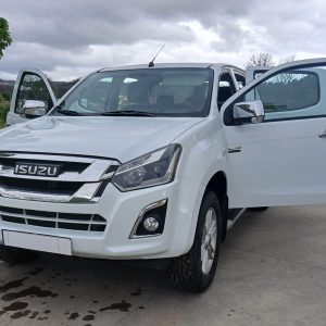 Isuzu 4X4 - Branca